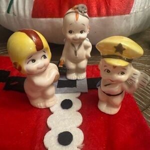 Adorable Kewpie ceramic set of 3 vintage no chips or cracks
